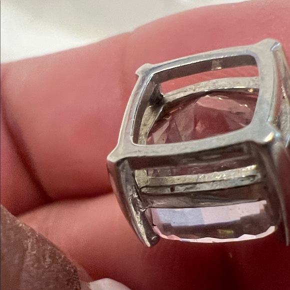 Anna Zuckerman -Argyle Pink Diamond Crystalline Earrings - Picture 8 of 15